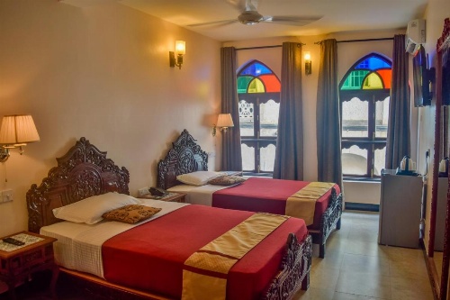 Tembo Palace Hotel image 31
