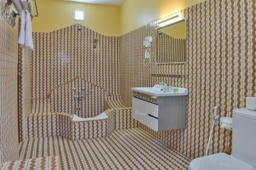 Tembo Palace Hotel image 32