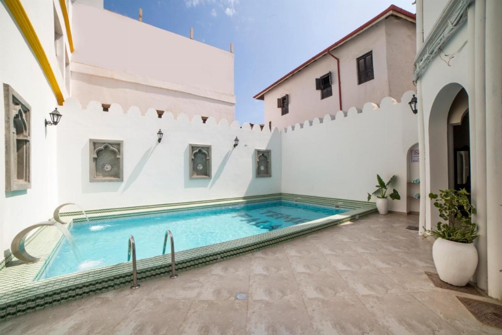 Tembo Palace Hotel Image 38